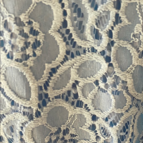 City Studio Dress - Picture 3 of 4